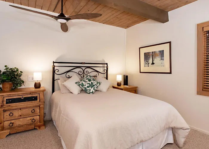 Aspenwood By Snowmass Vacations