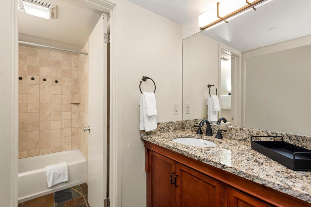Apartment Aspenwood By Snowmass Vacations Snowmass Village